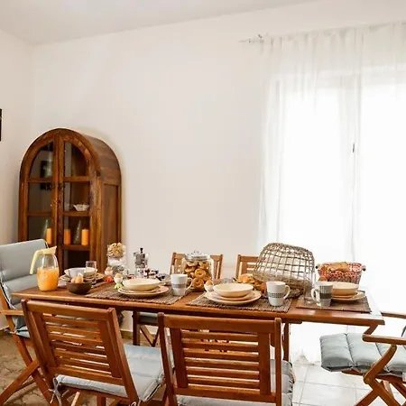 Vlicha Sleeps 6 Pool Air Con Wifi فيلة