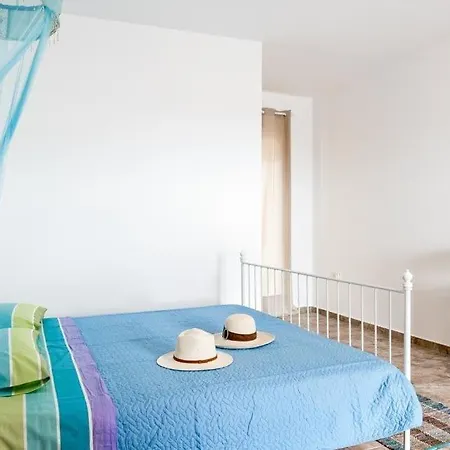 Vlicha Sleeps 6 Pool Air Con Wifi فيلة